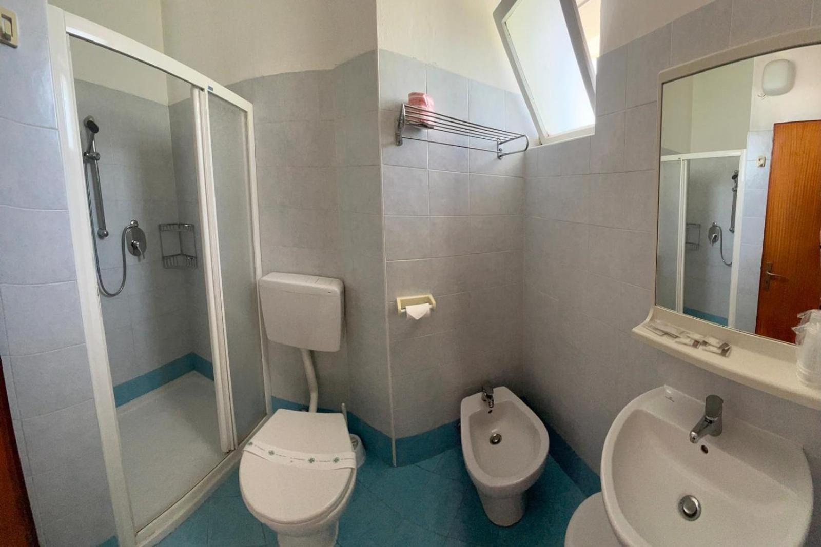 Niagara Hotel 3*